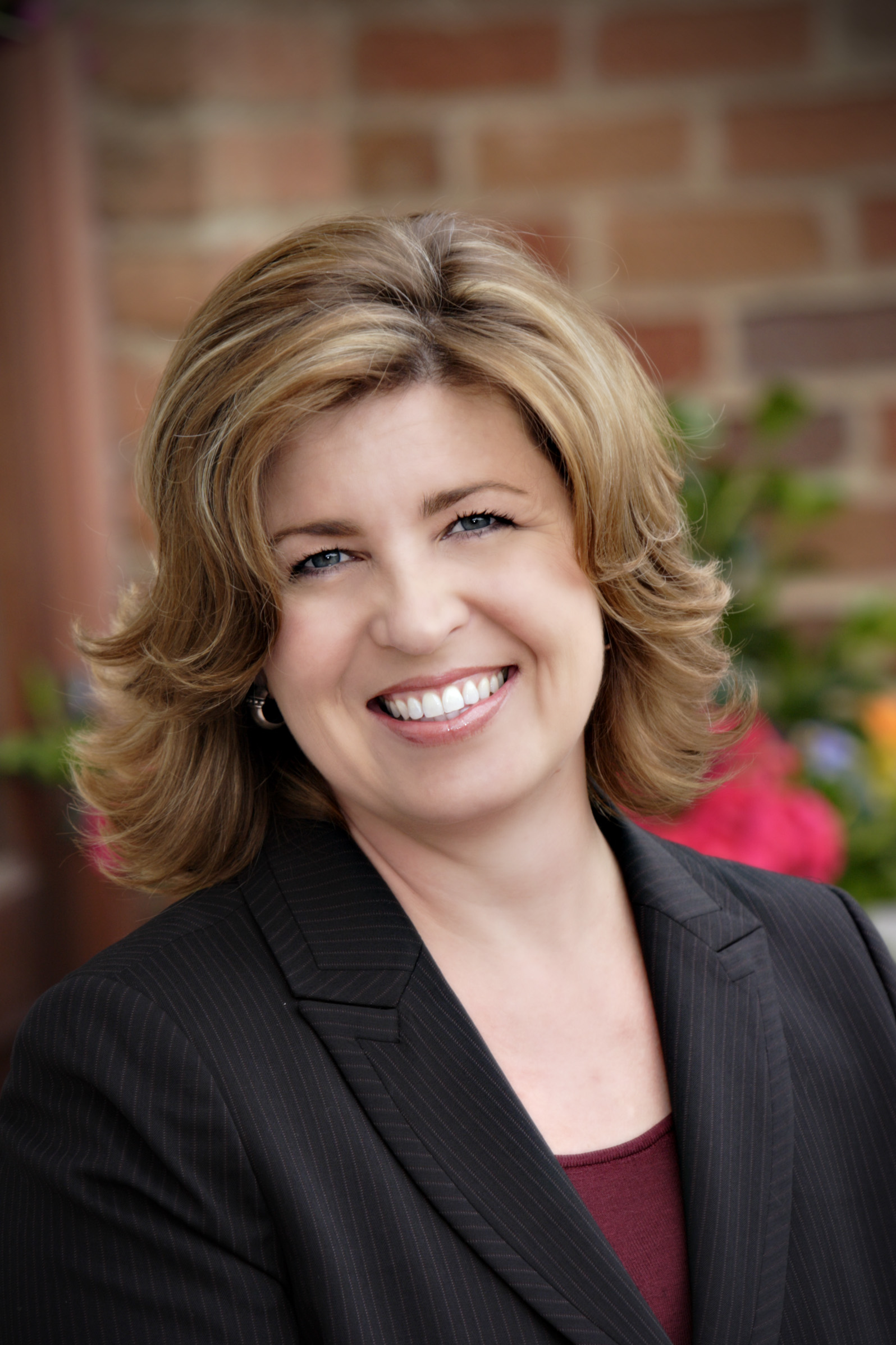 Lisa Bull